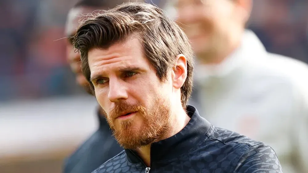 开云官方网站-霍夫曼：我和药厂的合同明年到期后不会续签；暂不考虑退役